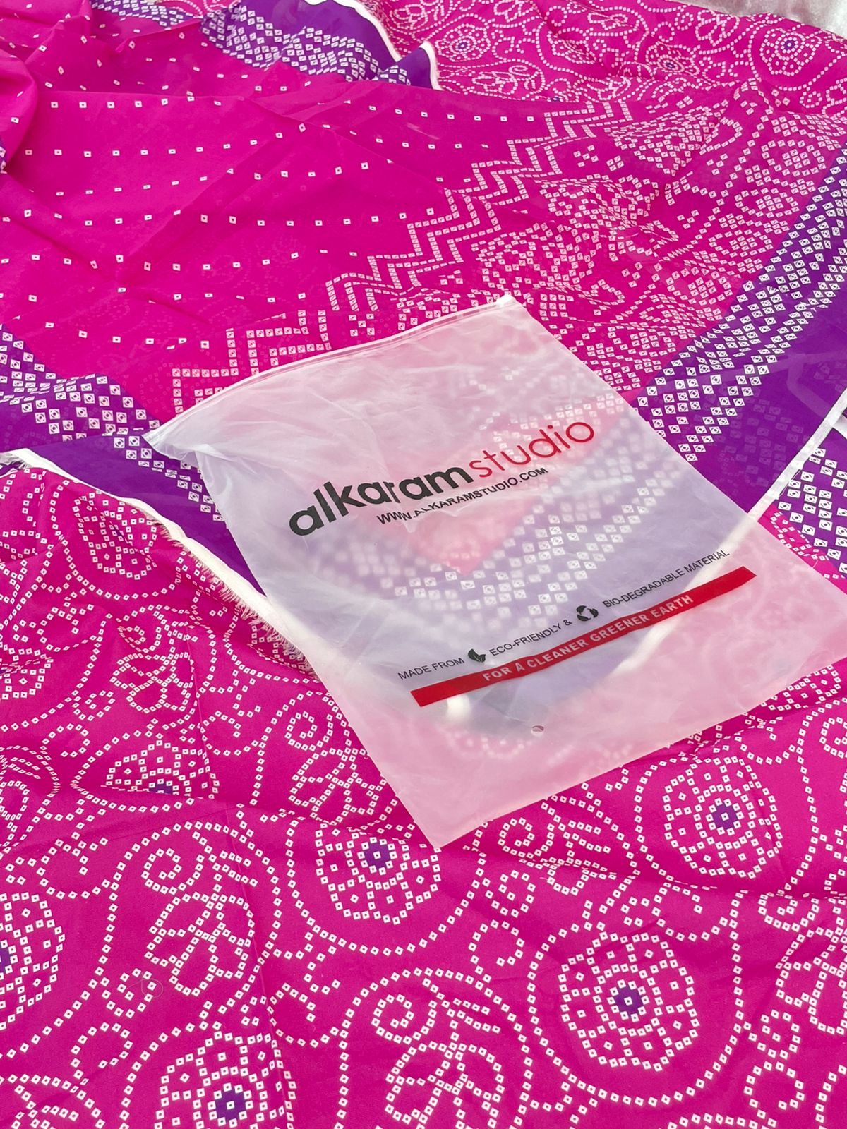 ALKARAM LAWN  3 PC