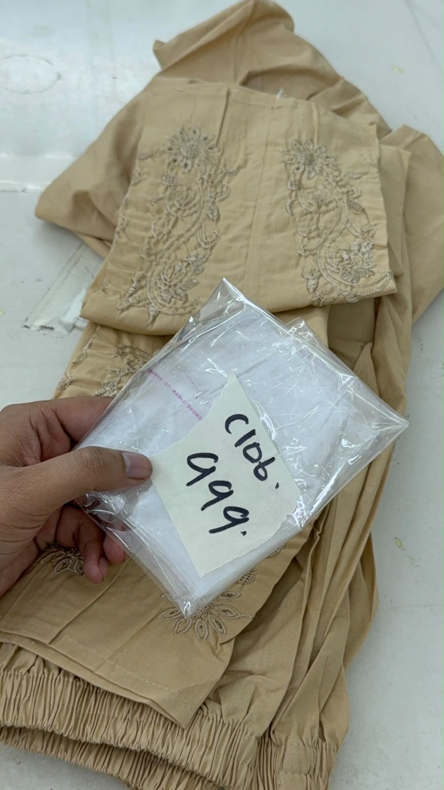 CHUT PUT SALE