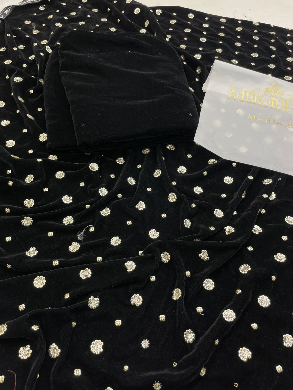 MARIA B VELVET EMB 2 PC