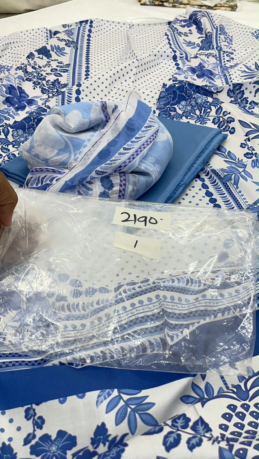 LAST RESTOCK SALE