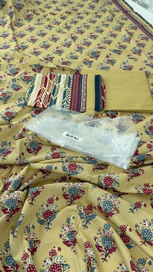 AZADI SALE