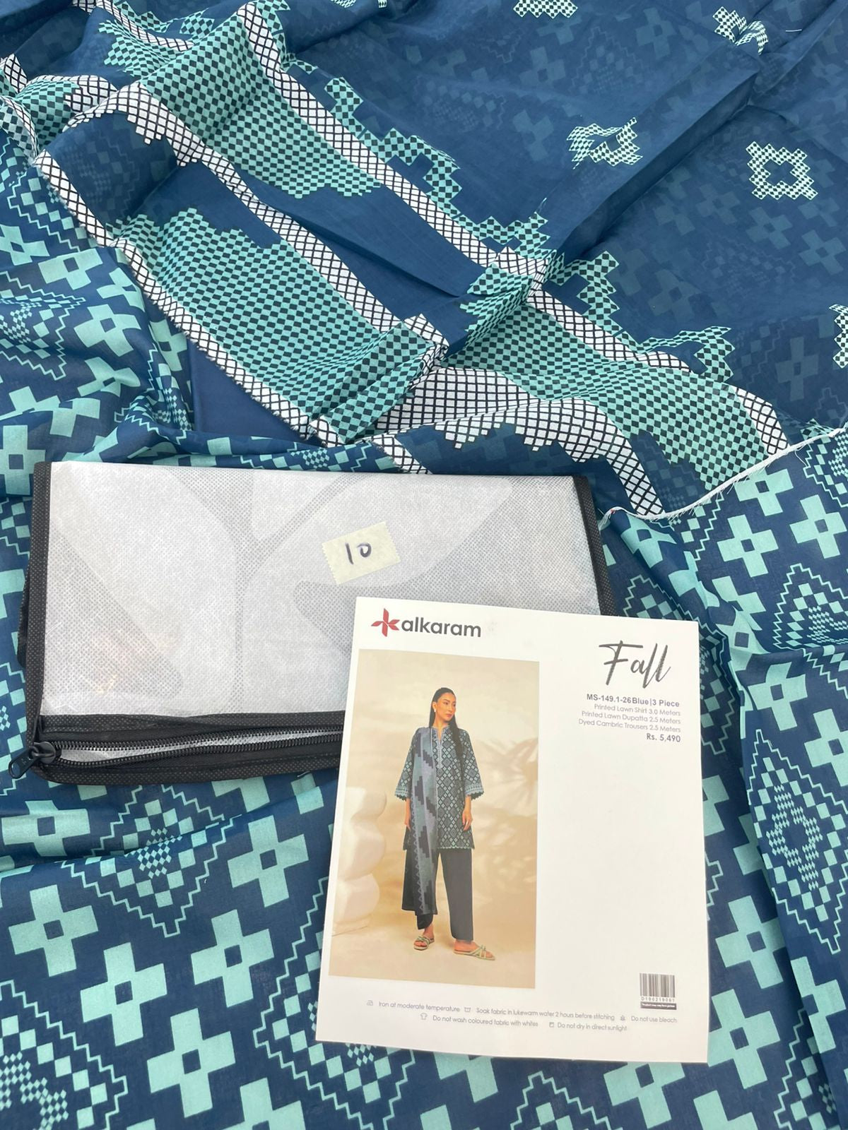 ALKARAM LAWN 3 PC