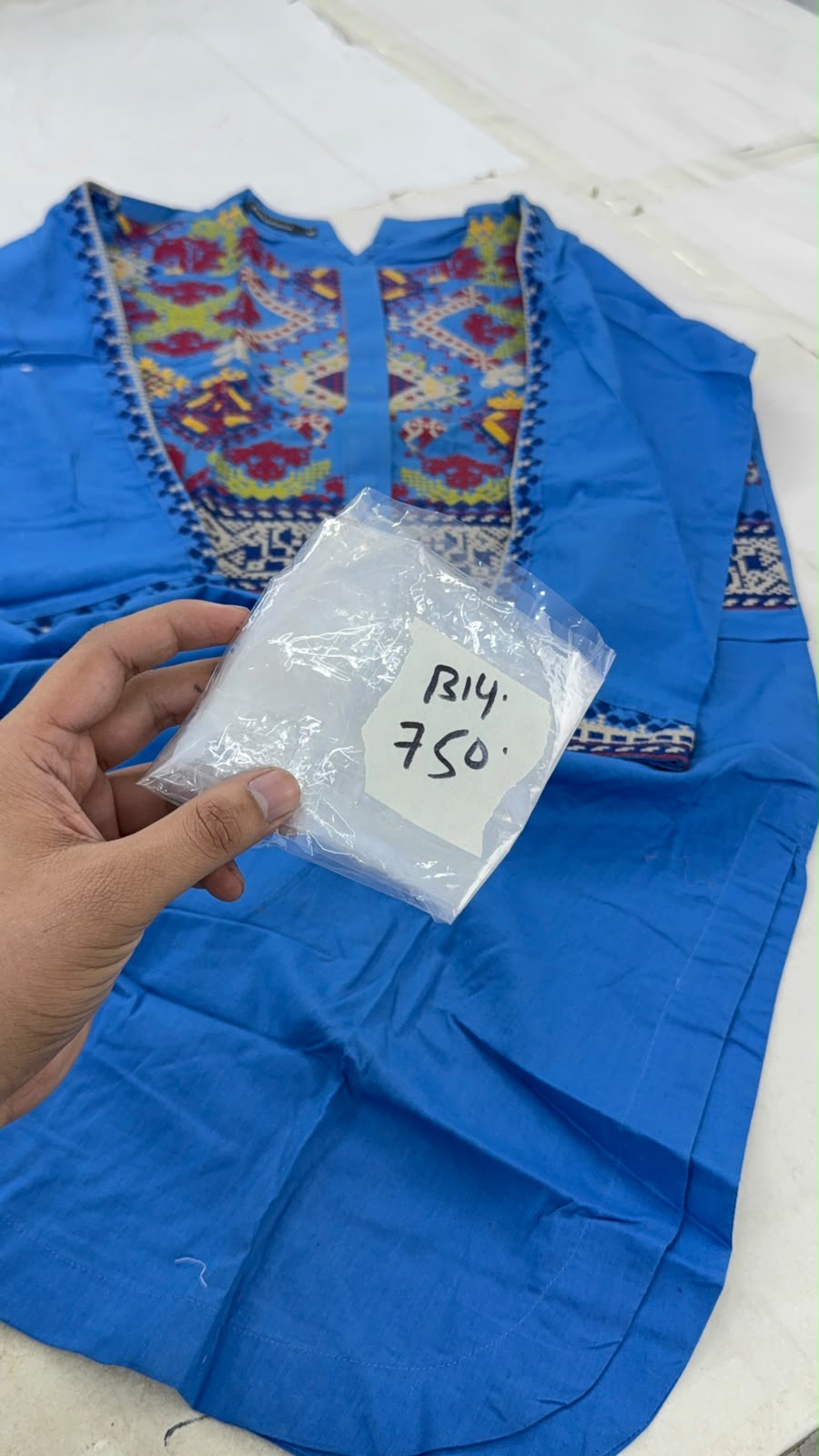 CHUT PUT SALE