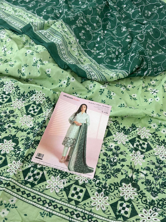 ALKARAM LUXURY LAWN EMB 3 PC