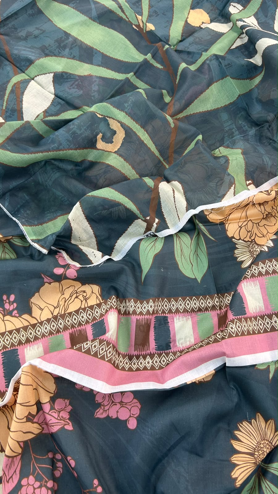 ZESH LAWN 2 PC SHIRT DUPATTA