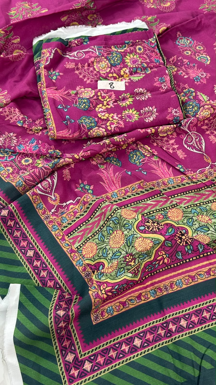 ETHNC KHADDAR 2 PC DEAL