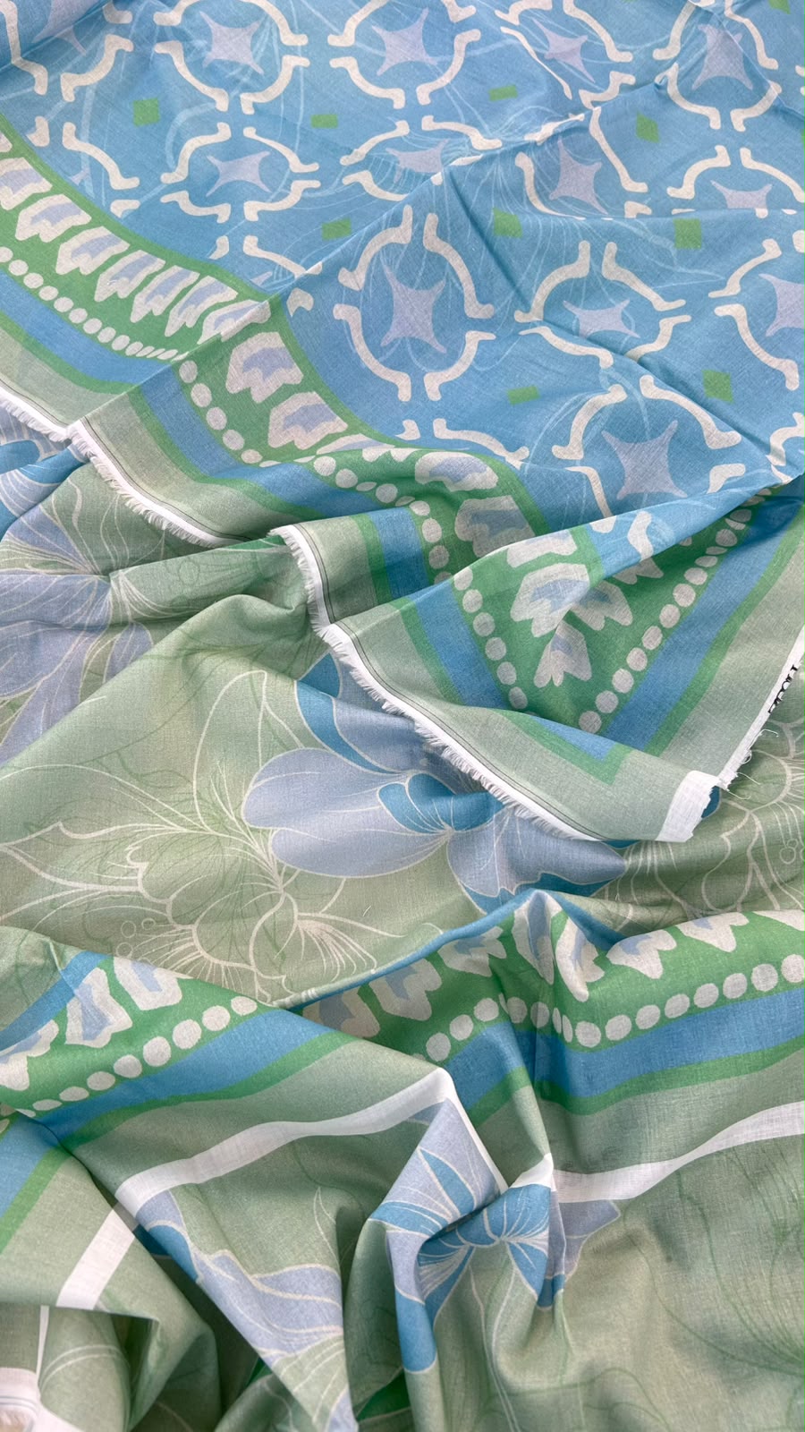 ZESH LAWN 2 PC SHIRT DUPATTA