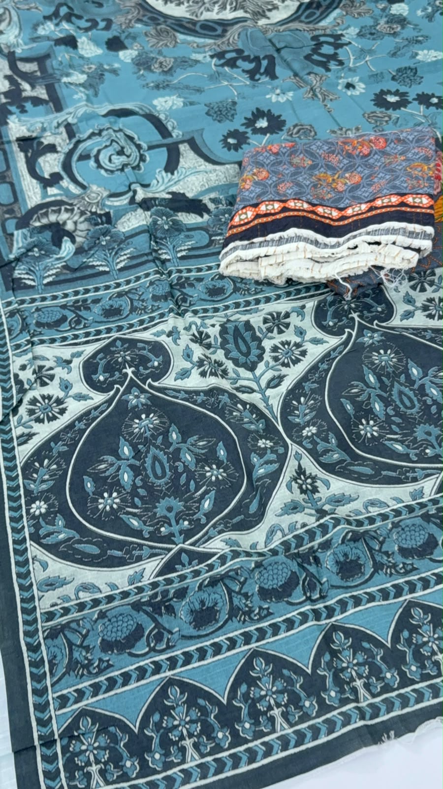 MIX 2PC WINTER DEAL