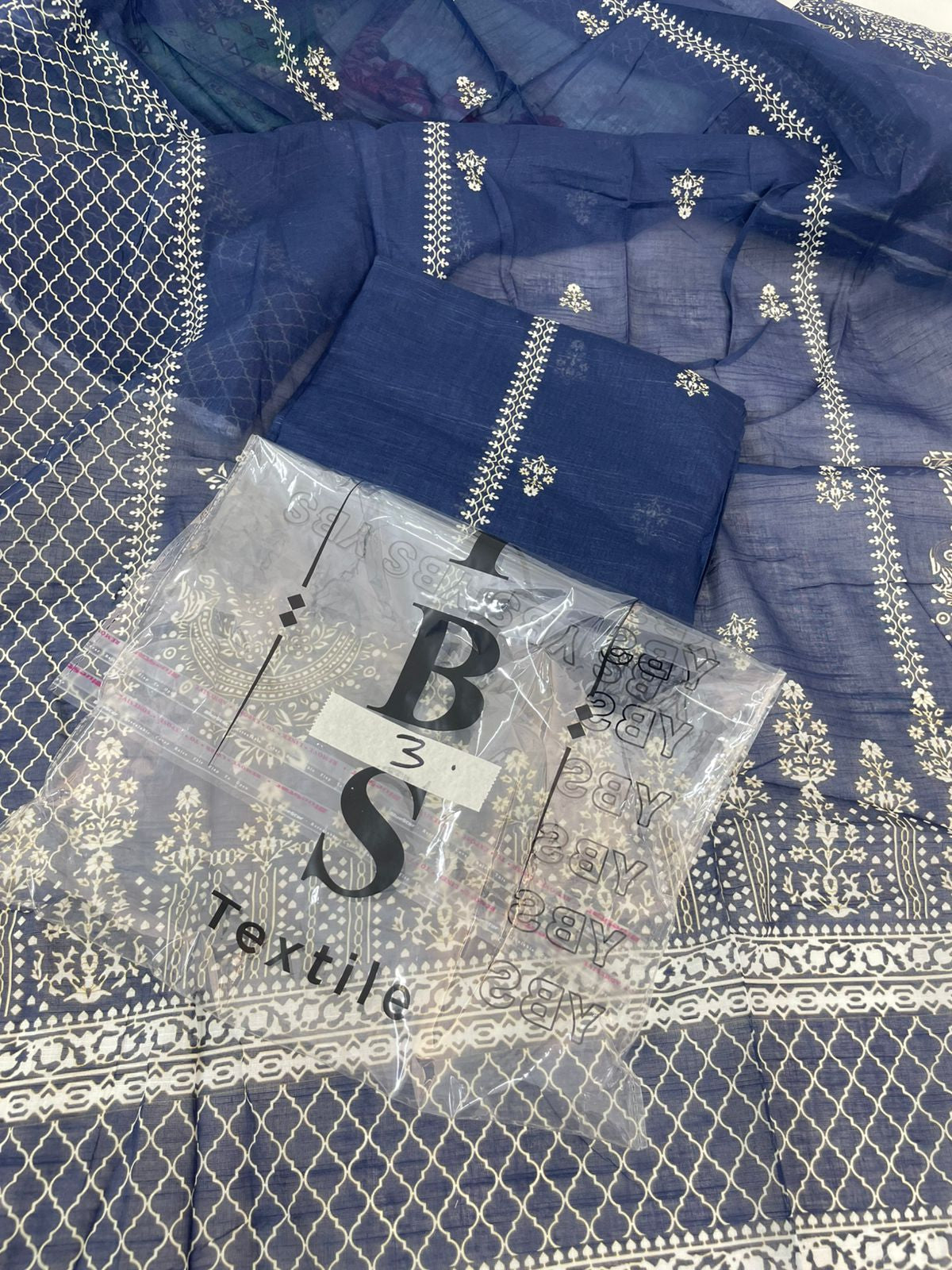 2 SAME DUPATTA LAWN
