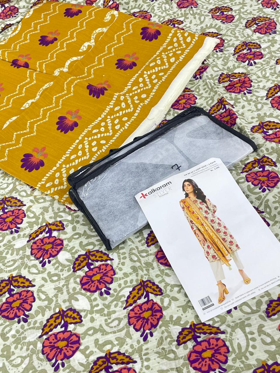 GRAND SALE-ALKARAM KHADDAR 2 PC SHIRT DUPATAA