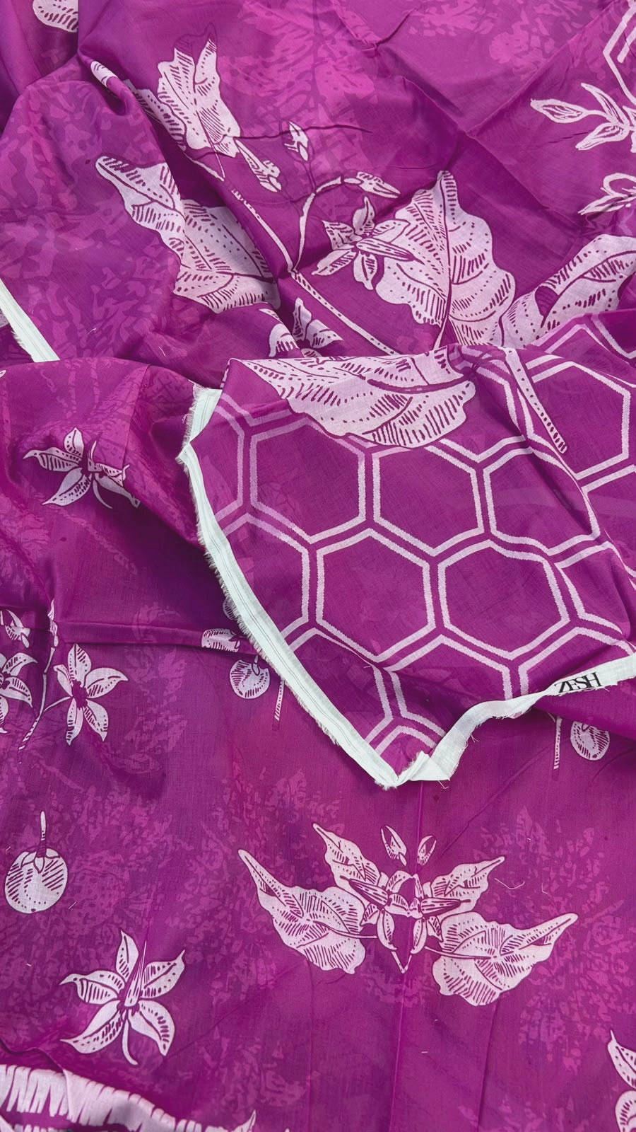 ZESH LUXURY LAWN 2 PC SHIRT DUPATTA