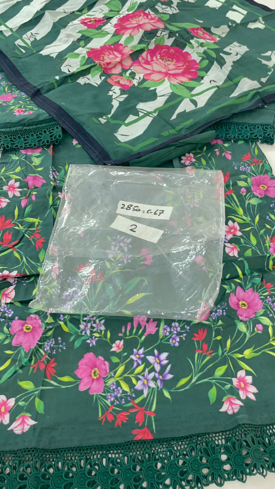 STITCH MEDIUM SALE