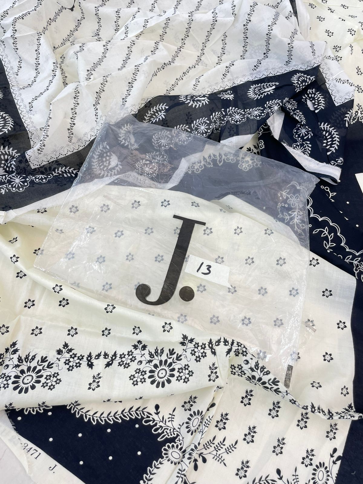 J. LAWN 2 PC SHIRT DUPATTA