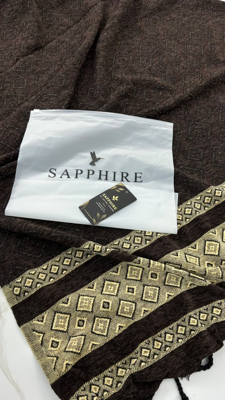 SAPPHIRE WOVEN SHAWLS