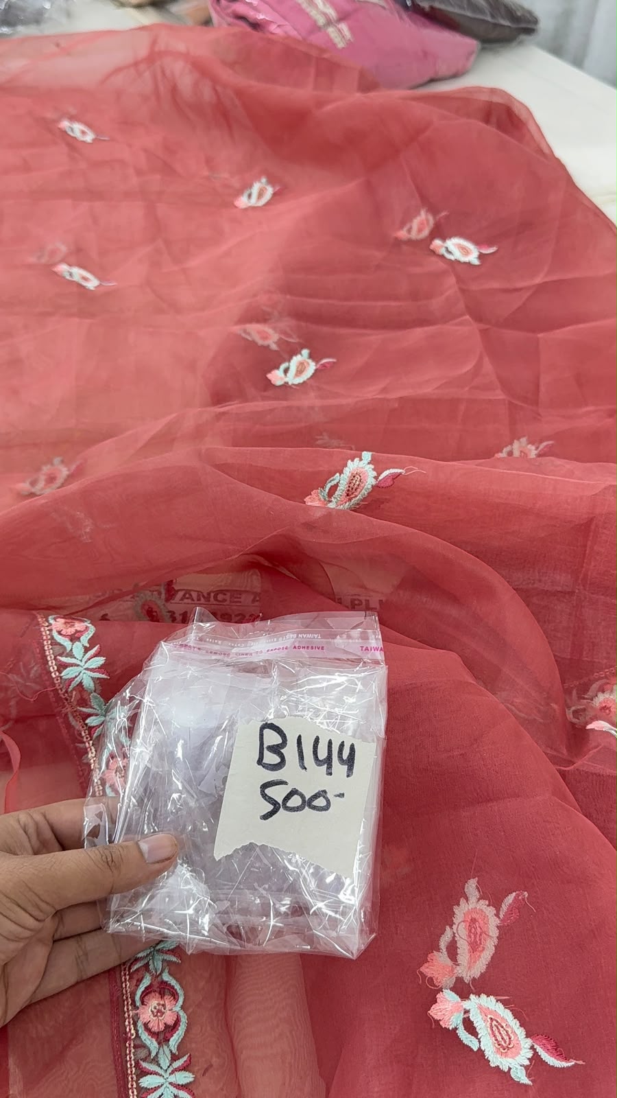 CHUT PUT SALE