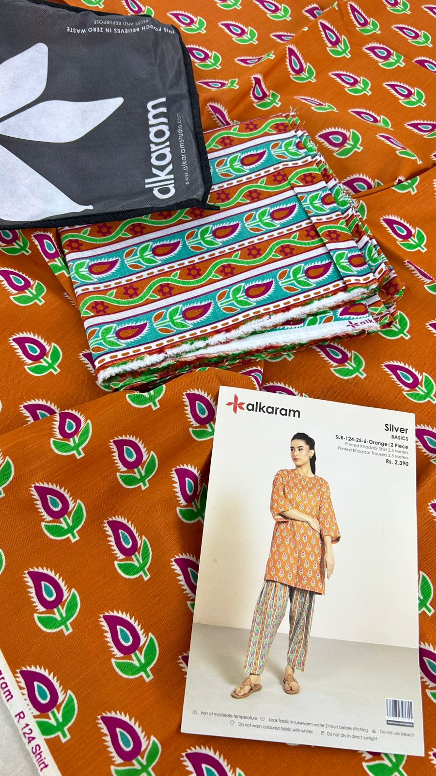 ALKARAM KHADDAR 2 PC SHIRT TROUSER
