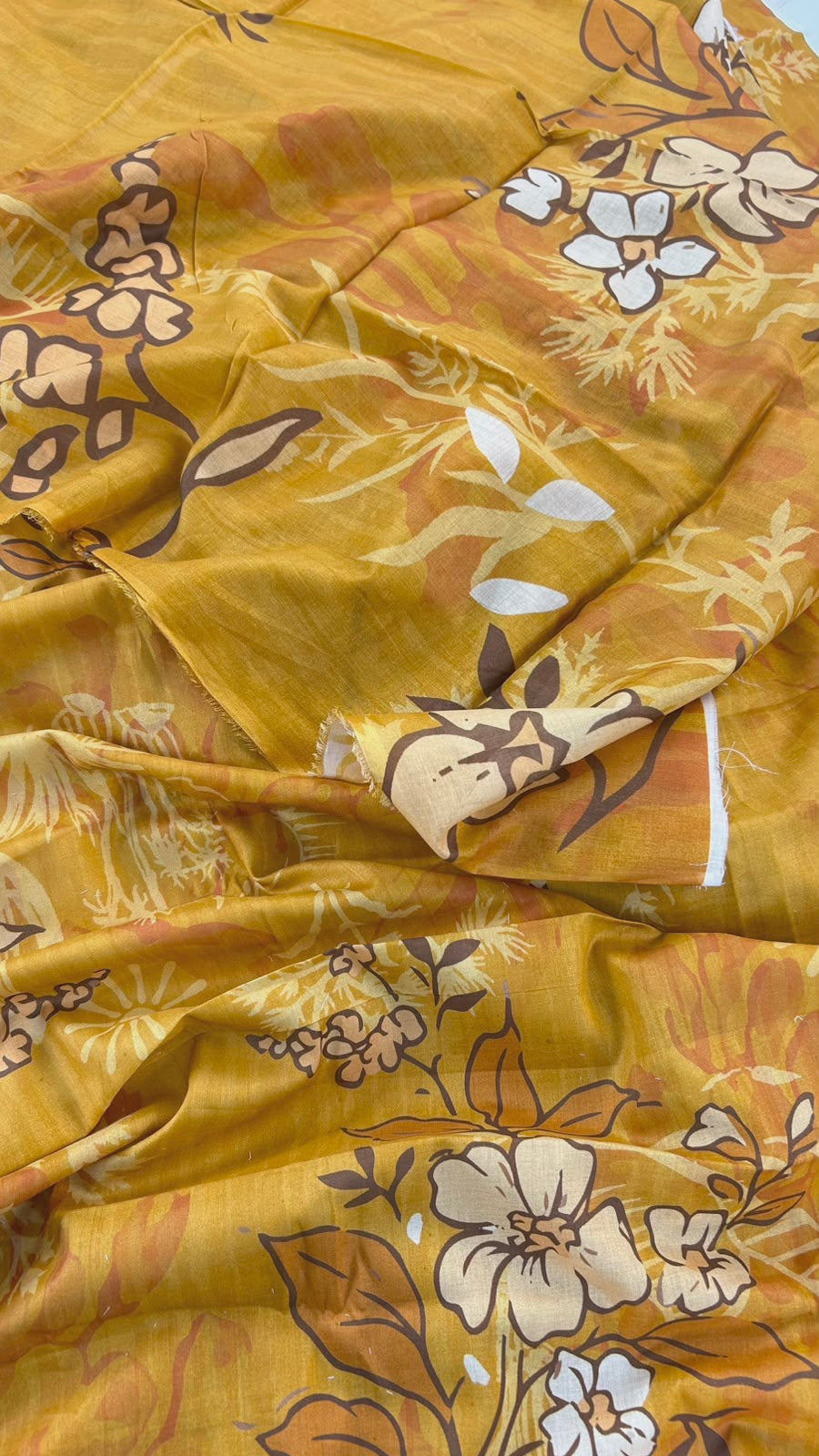ZESH LUXURY LAWN 2 PC SHIRT DUPATTA