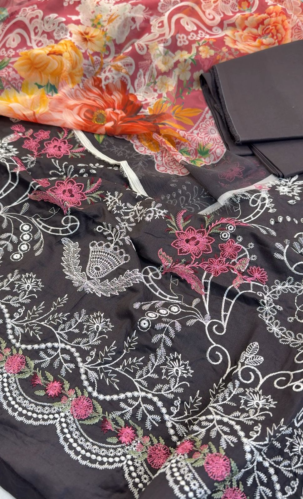 LUXURY CHICKANKARI 3 PC