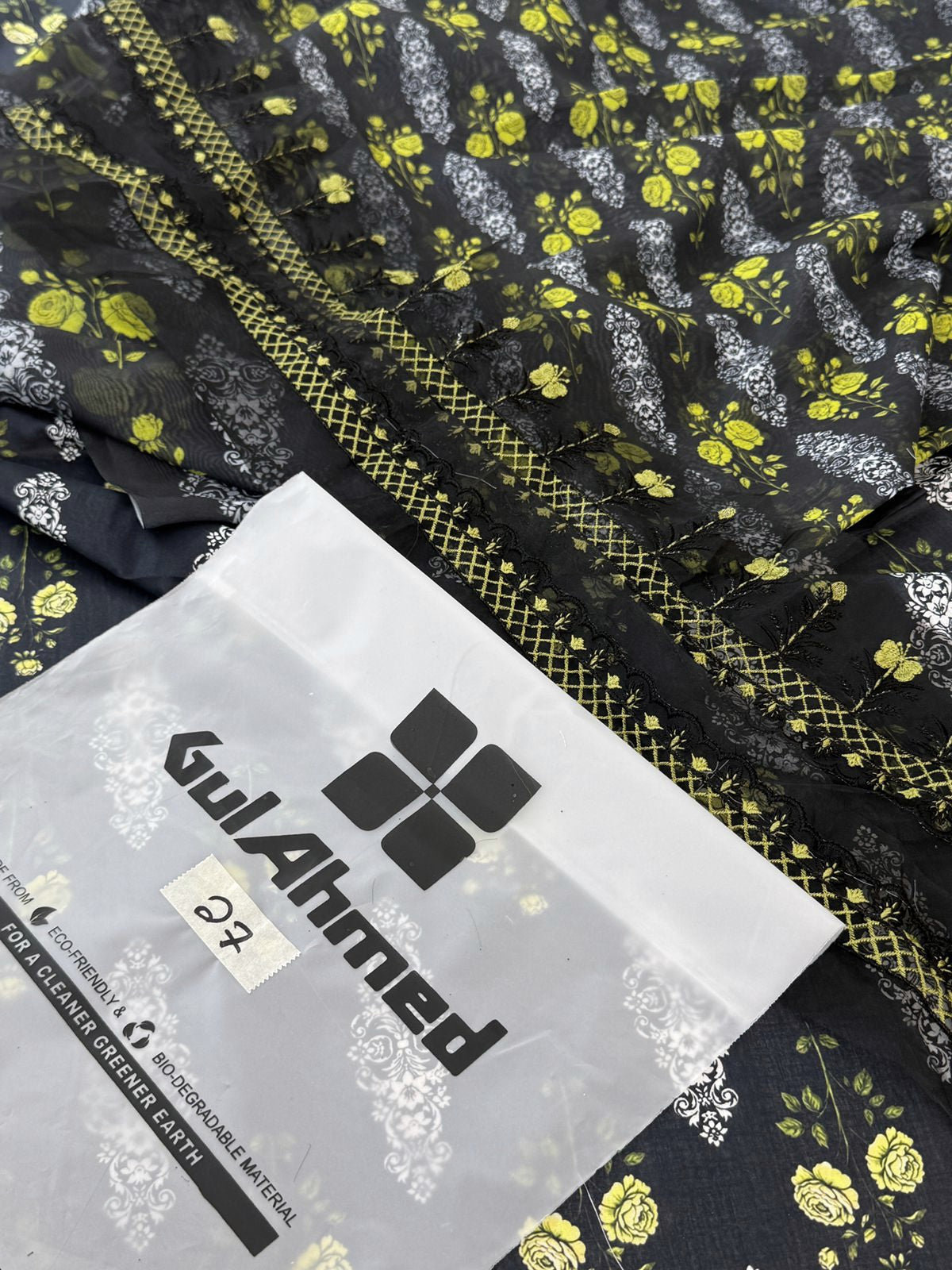 GULAHMED EMB 2 PC SHIRT DUPATTA