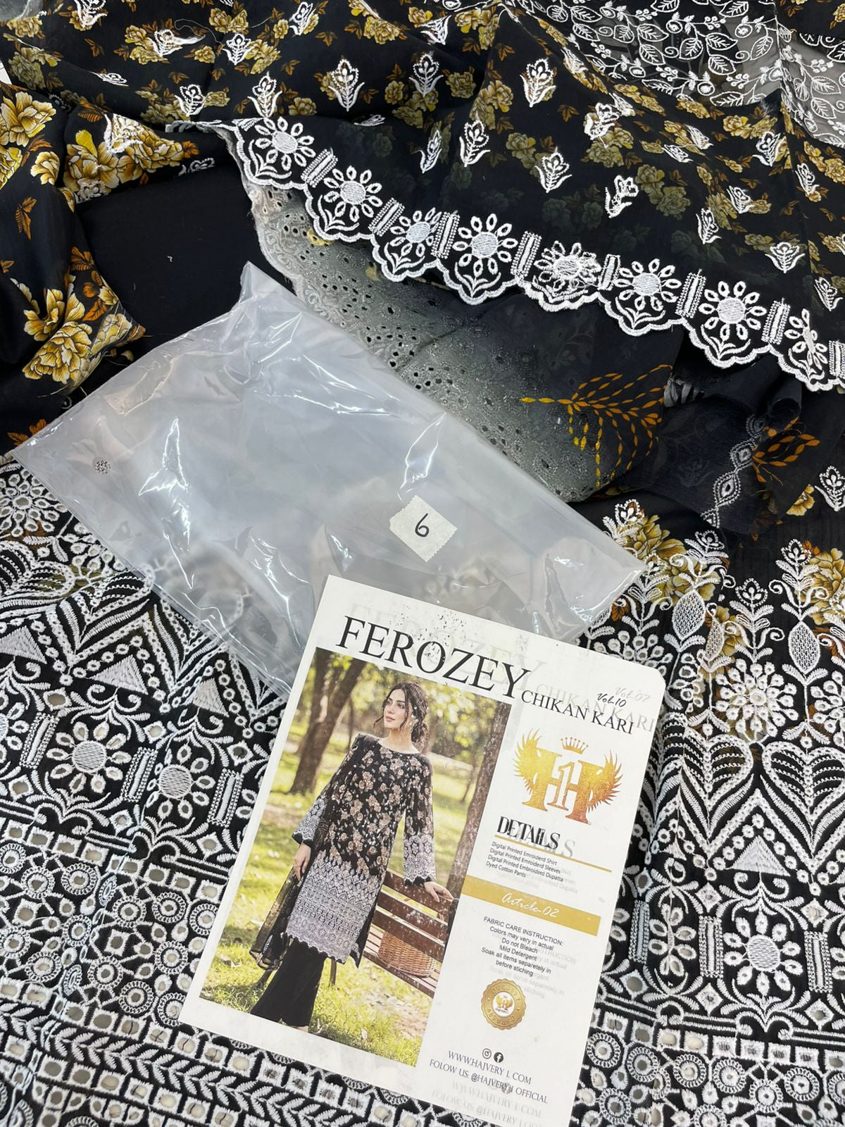 LUXURY LAWN CHIKANKARI 3PC