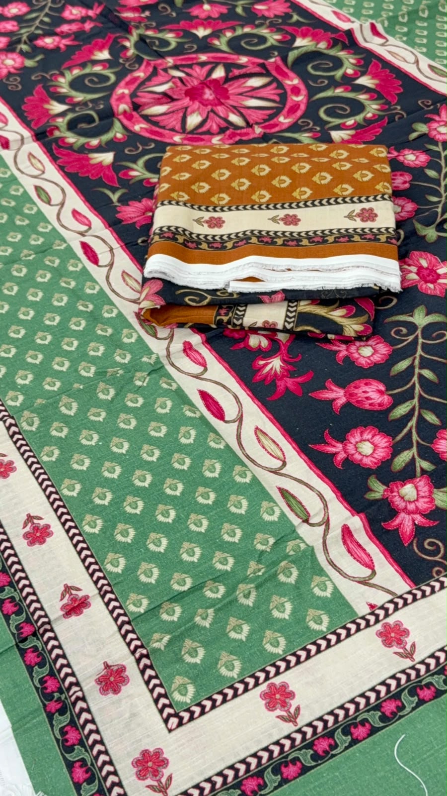 MIX 2PC WINTER DEAL